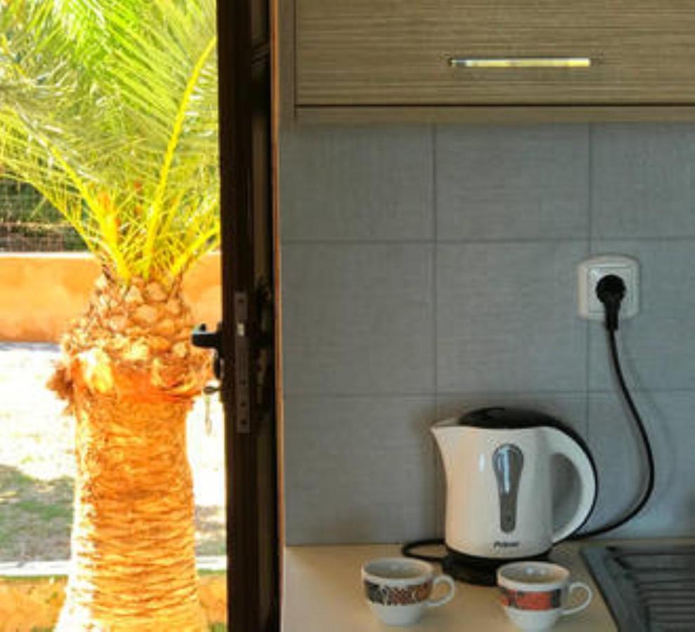 Makis Apartments Сітія Екстер'єр фото