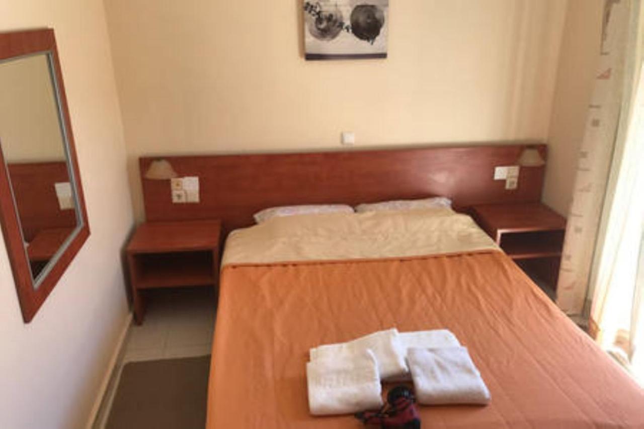 Makis Apartments Сітія Екстер'єр фото