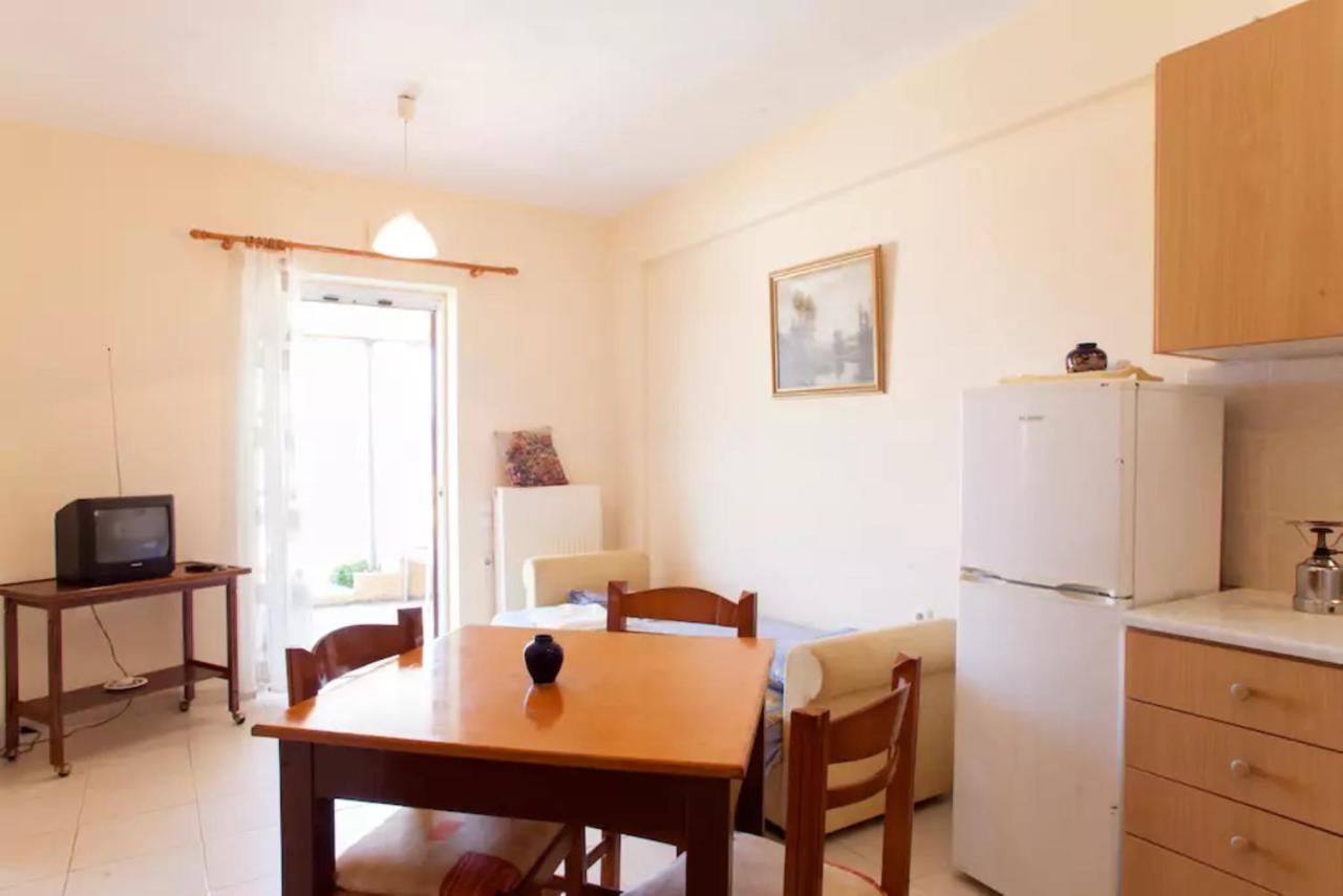 Makis Apartments Сітія Екстер'єр фото